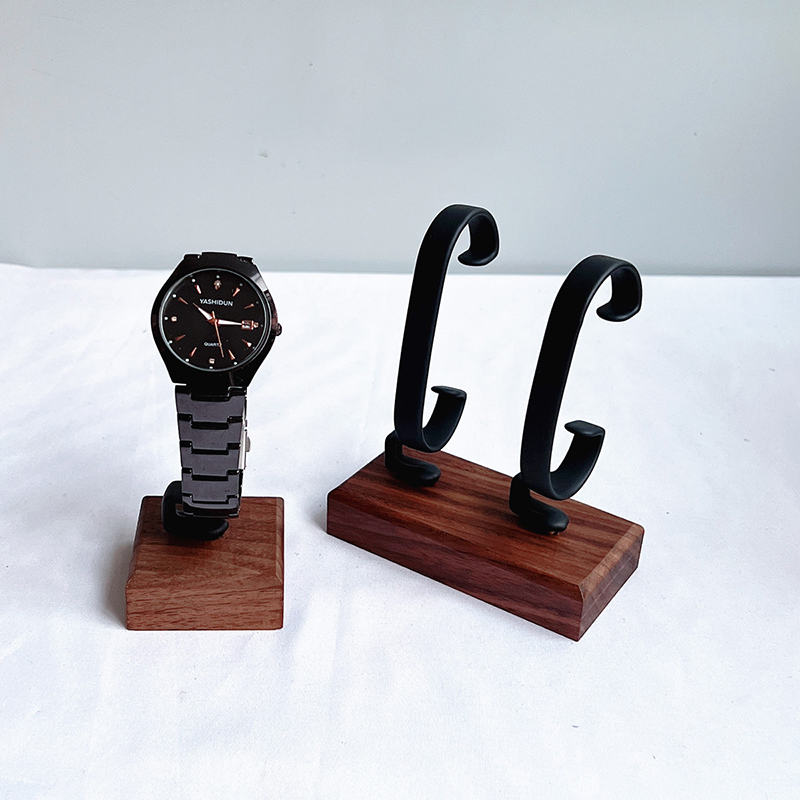 Wooden C‑Shaped Watch Holder,  - đánh giá và giá Jewelry And Watches Inc